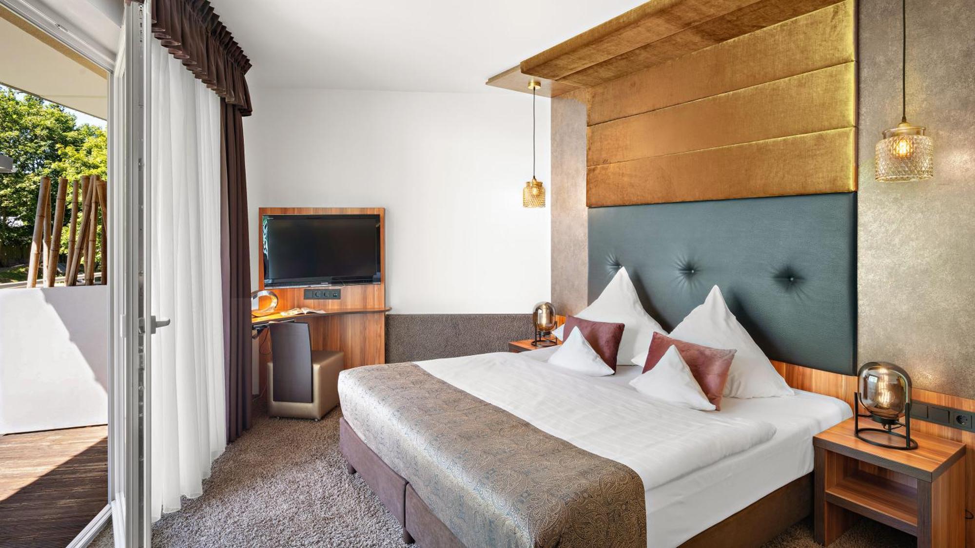 Lifestyle Resort Zum Kurfuersten Verbandsgemeinde Verbandsgemeinde Bernkastel-Kues Buitenkant foto
